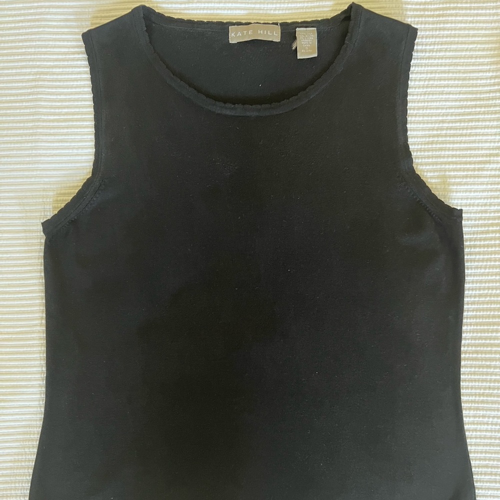 GUC Kate Hill Classic Silk Blend Top with Scallop Edge